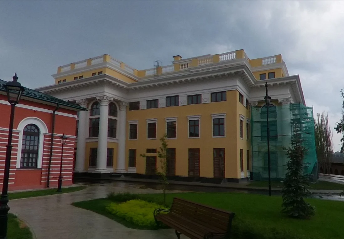 Первый блок Дома правительства в Нижнем Новгороде готов на 30%