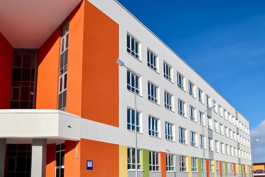 Почти 100 млн рублей потратят на благоустройство у школы в Новой Кузнечихе