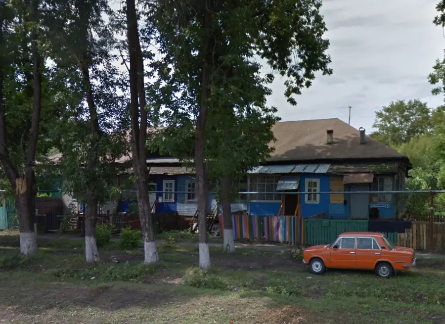 Жителям аварийного дома на Волочильной предоставят компенсации за аренду жилья