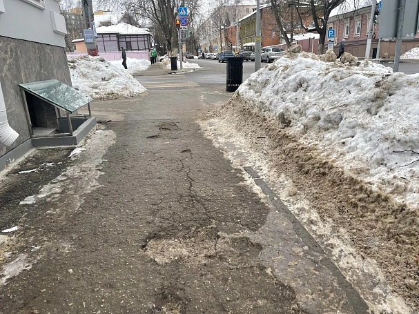 В квартале церкви Трёх Святителей в двух местах благоустроят дорогу